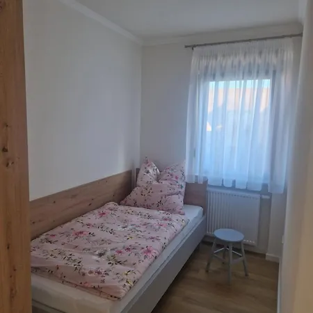 Ferienwohnung Im Weingut Kraemerhof Heuchelheim-Klingen Buitenkant foto